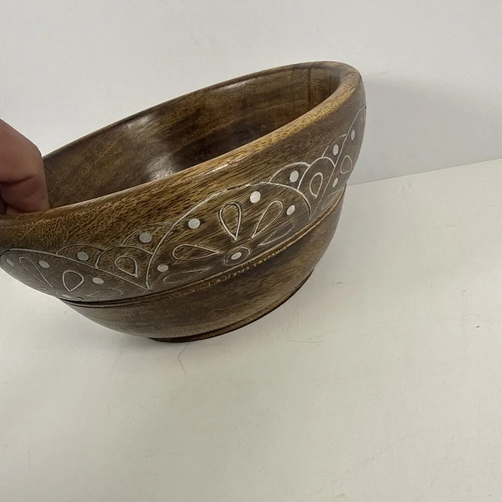 7.5” Folk Art Hand Carved Wooden Bowl - Jamaica 🇯🇲